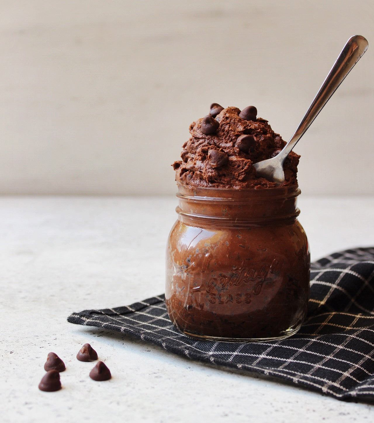 Vegan Chocolate Chip Cookie Dough | BIOHM Health